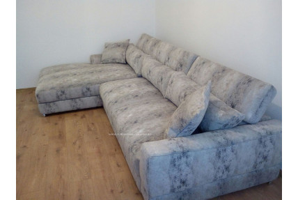 Salia canapea 3 locuri cu insula Salia canapea 3 locuri cu insula